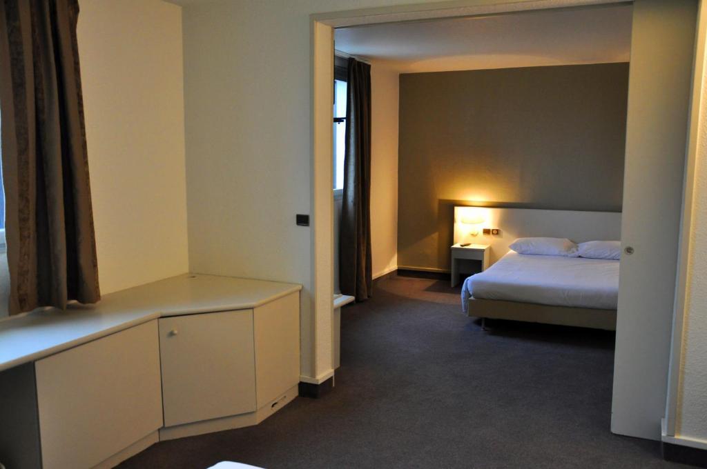 Saphir Hotel Disneyland Paris Room photo